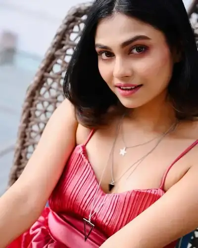 Escort Service Khandaghosh